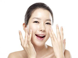 想要祛痘就得这样做 不要说臣妾做不到！